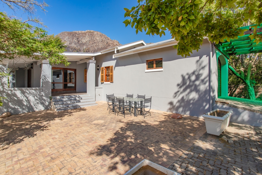 To Let 2 Bedroom Property for Rent in Franschhoek Rural Western Cape